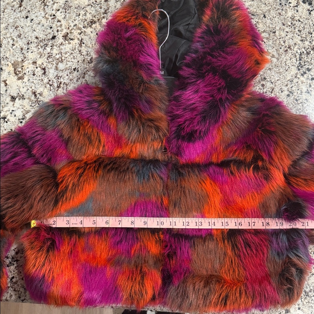 AKIRA Vibrant Faux Fur Hooded Jacket - Picture 9 of 11